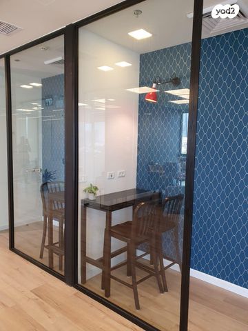 משרדים, יגאל אלון 94, תל אביב יפו