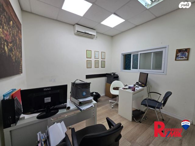 משרדים, הלוחמים 1, אזור תעסוקה צומת חולון, תל אביב יפו