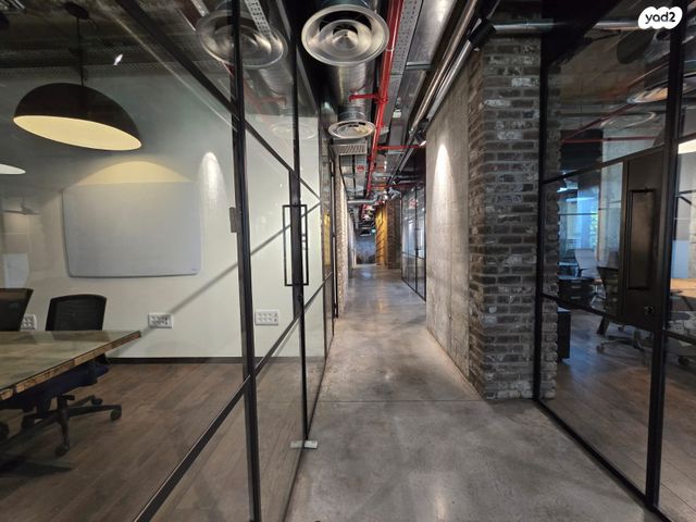 משרדים, אלוף קלמן מגן, גני שרונה, קרית הממשלה, תל אביב יפו