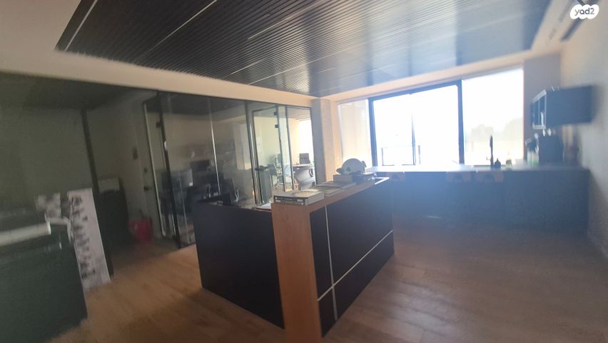 משרדים, מתחם 1200, הוד השרון