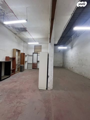 חנויות/ שטח מסחרי, סמטת בר יוחאי, גבעת הרצל, אזור המלאכה יפו, תל אביב יפו