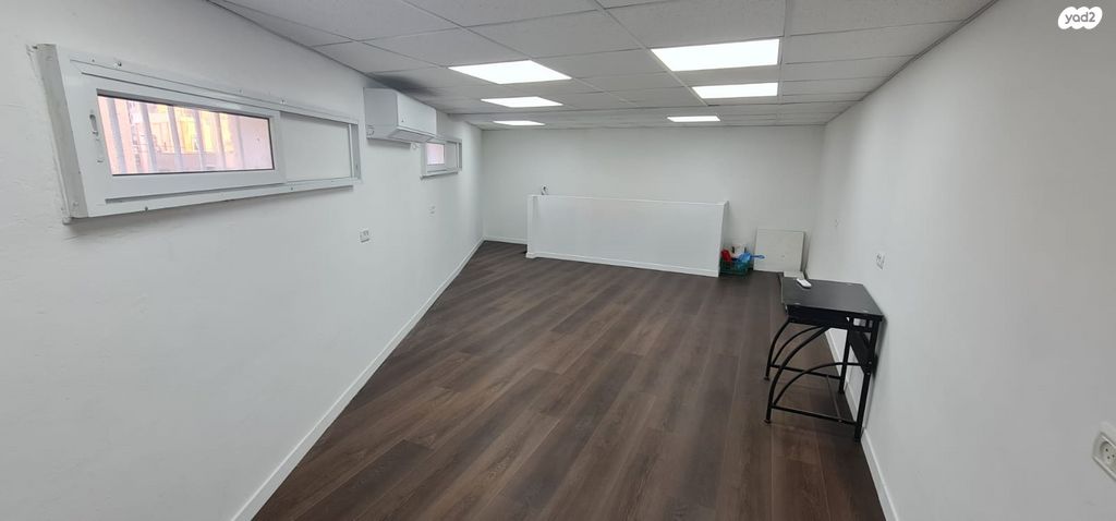 חנויות/ שטח מסחרי, זבולון 14, אברמסקי, קרית אתא