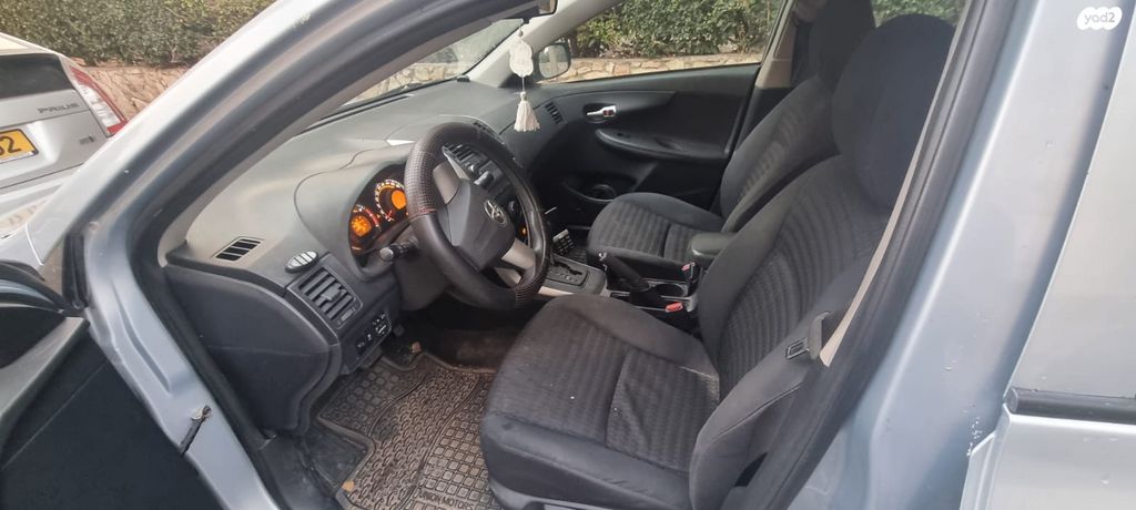 מודעת רכב טויוטה קורולה