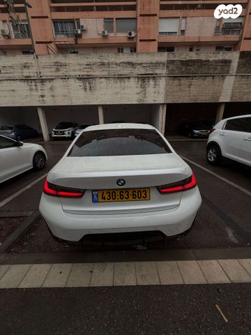 מודעת רכב ב מ וו סדרה 3