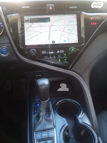 טויוטה קאמרי