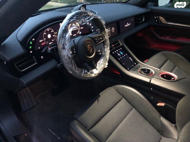 פורשה טייקן