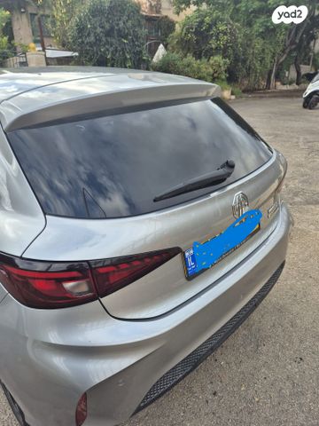 מודעת רכב אם ג'י MG3