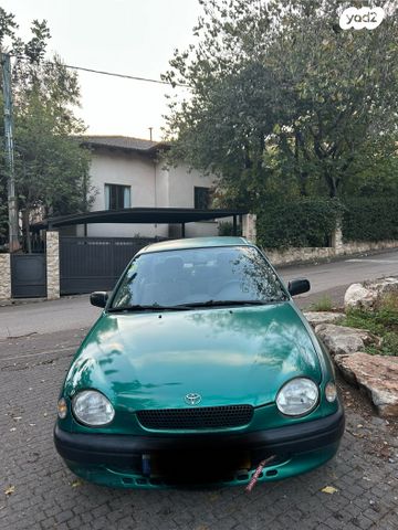 קורולה Class אוט׳ 1.6 (114 כ״ס)