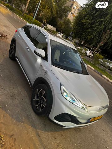 מודעת רכב בי.ווי.די אטו 3