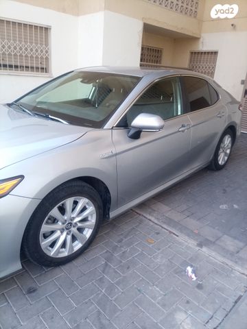 טויוטה קאמרי