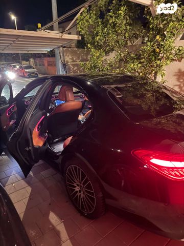 מודעת רכב מרצדס-בנץ C-class