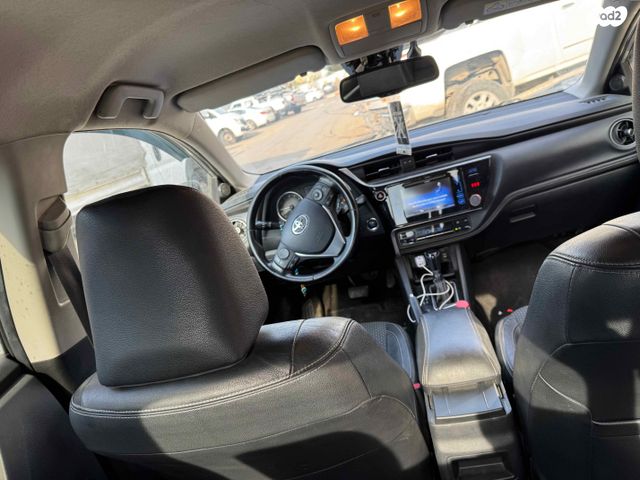 מודעת רכב טויוטה קורולה