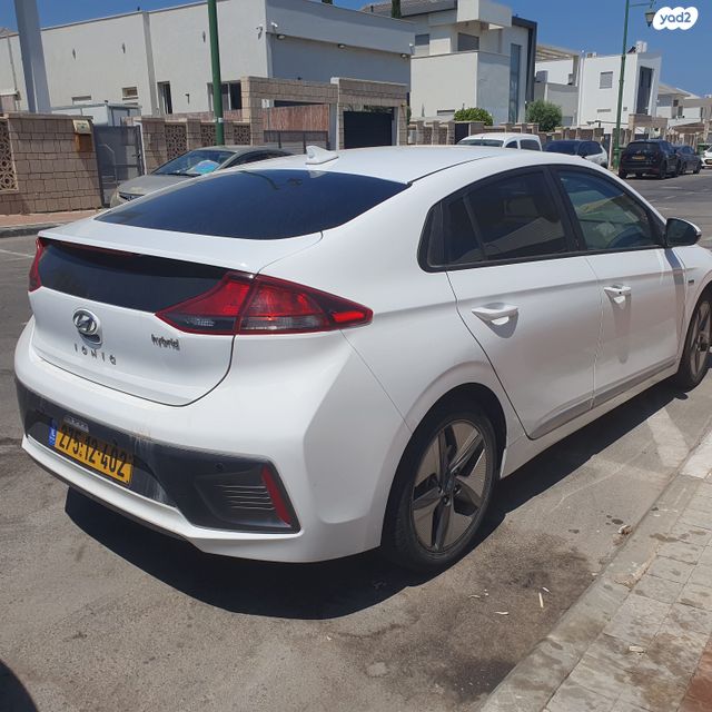 מודעת רכב יונדאי איוניק