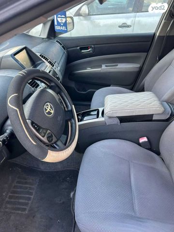 מודעת רכב טויוטה פריוס