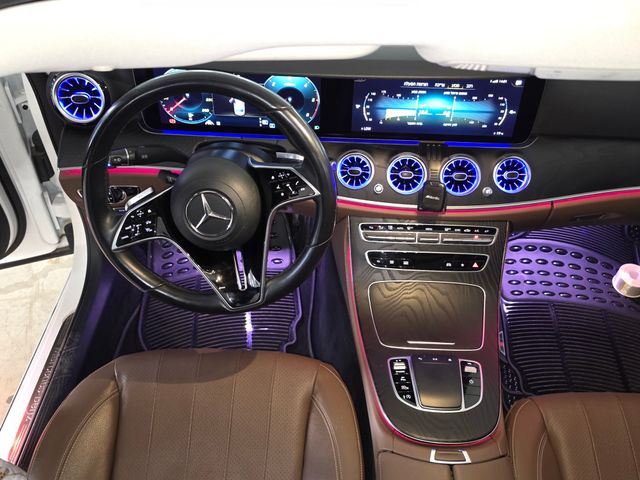 מודעת רכב מרצדס-בנץ E-class