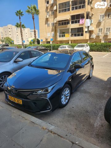 טויוטה קורולה