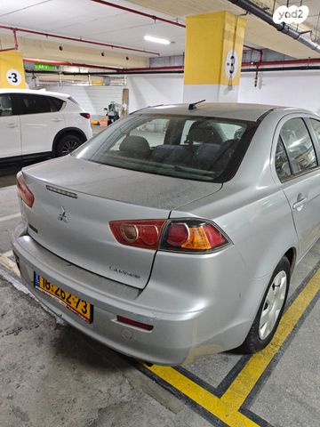 מיצובישי לנסר