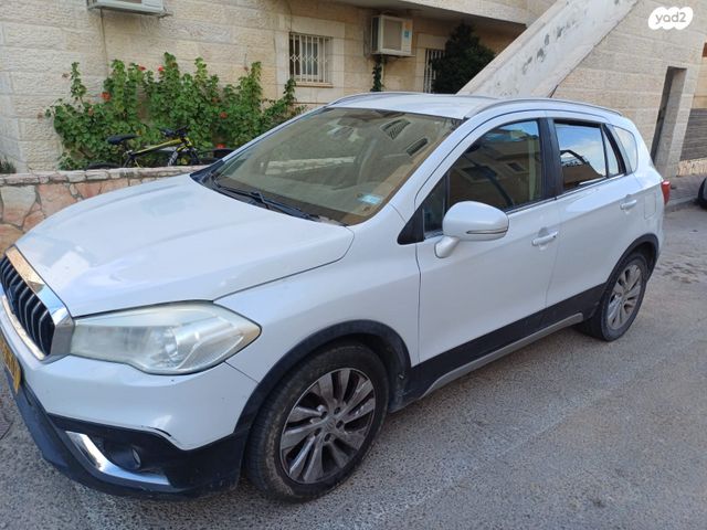 מודעת רכב סוזוקי קרוסאובר