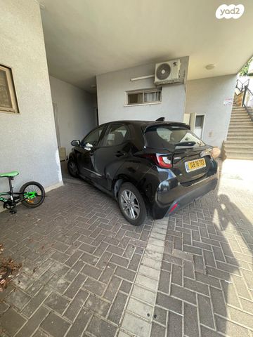 מודעת רכב טויוטה יאריס