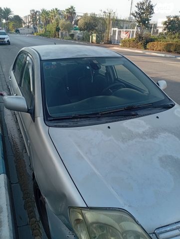 מודעת רכב טויוטה קורולה