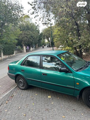 טויוטה קורולה