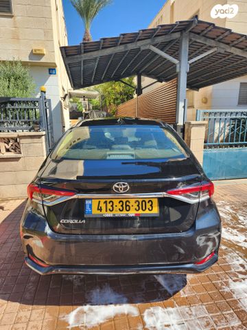 טויוטה קורולה