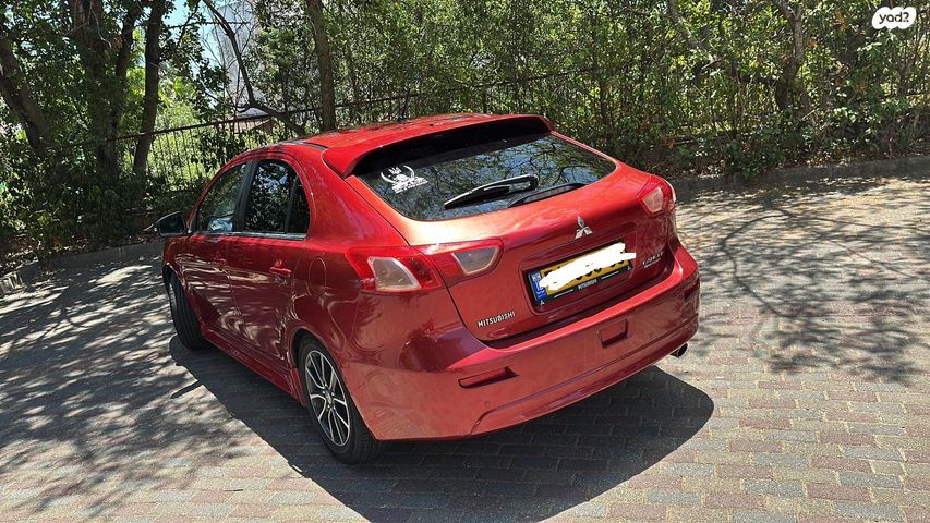 מיצובישי לנסר