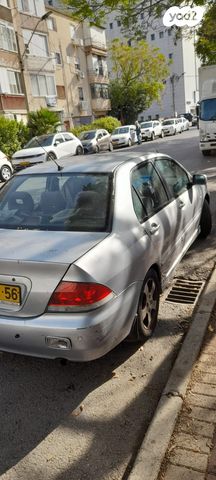 מודעת רכב מיצובישי לנסר