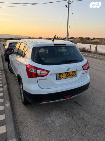 סוזוקי קרוסאובר