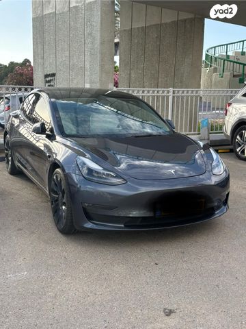 מודעת רכב טסלה מודל 3