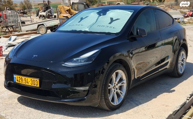 טסלה מודל Y