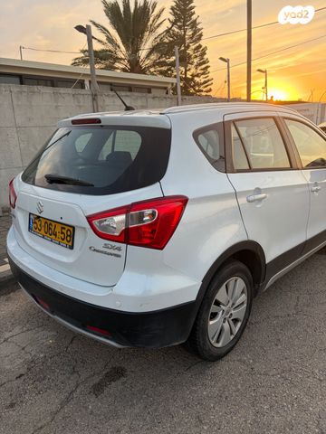 סוזוקי קרוסאובר