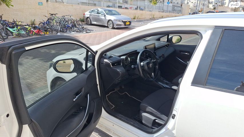 טויוטה קורולה
