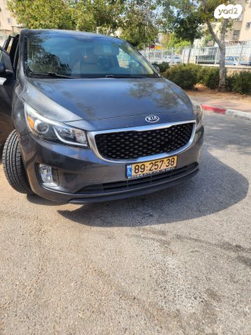 מודעת רכב קיה קרניבל