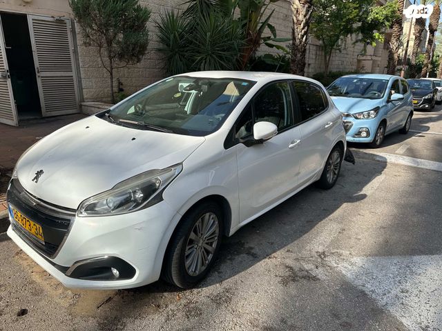 מודעת רכב פיג'ו 208