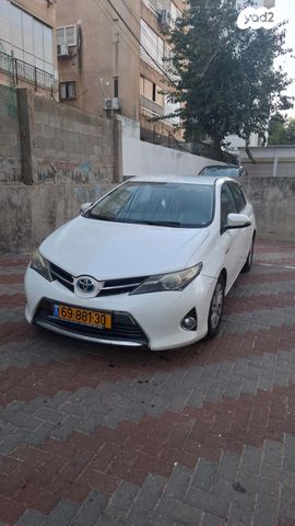 מודעת רכב טויוטה אוריס