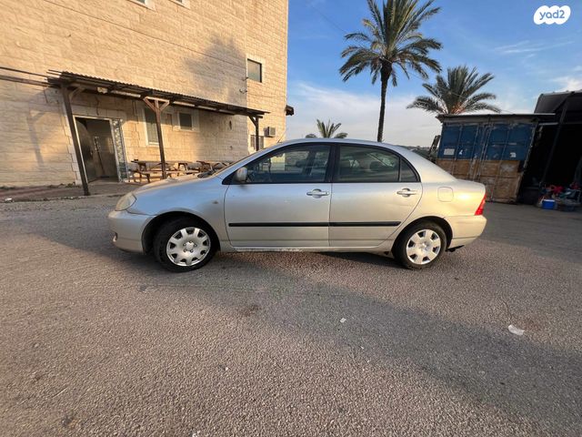 טויוטה קורולה