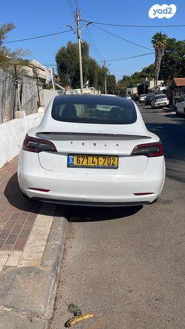טסלה מודל 3