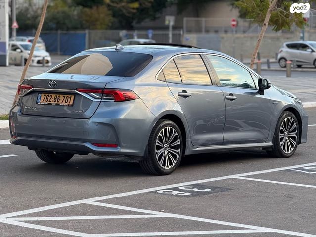 מודעת רכב טויוטה קורולה