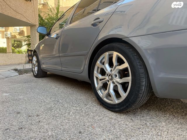 סקודה אוקטביה