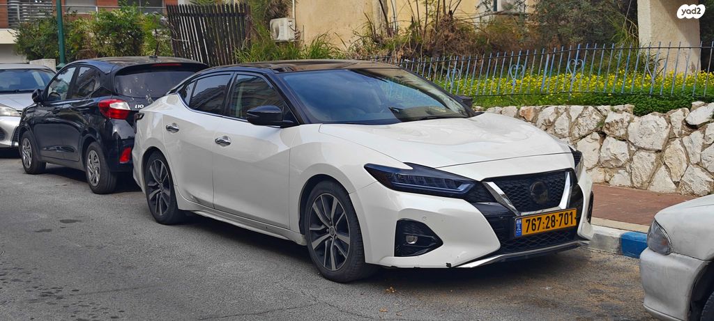 מודעת רכב ניסאן מקסימה