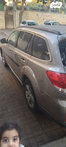 סובארו אאוטבק