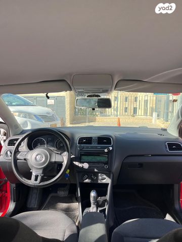 פולקסווגן פולו 