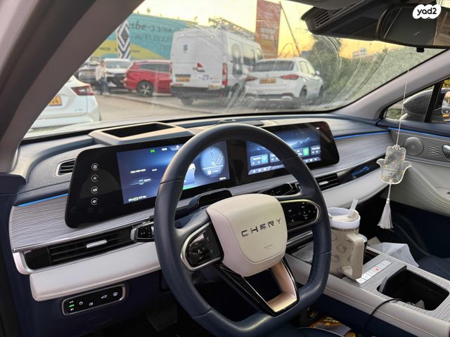 מודעת רכב צ׳רי FX