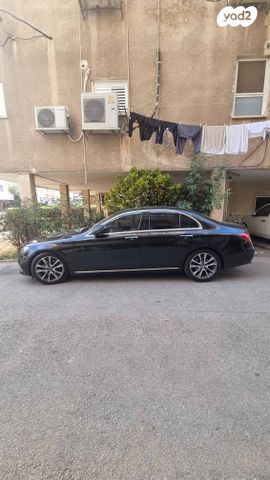 מודעת רכב מרצדס-בנץ E-class