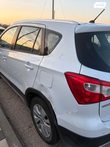 סוזוקי קרוסאובר