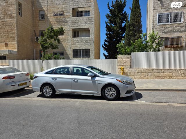 מודעת רכב יונדאי H-1 / i800