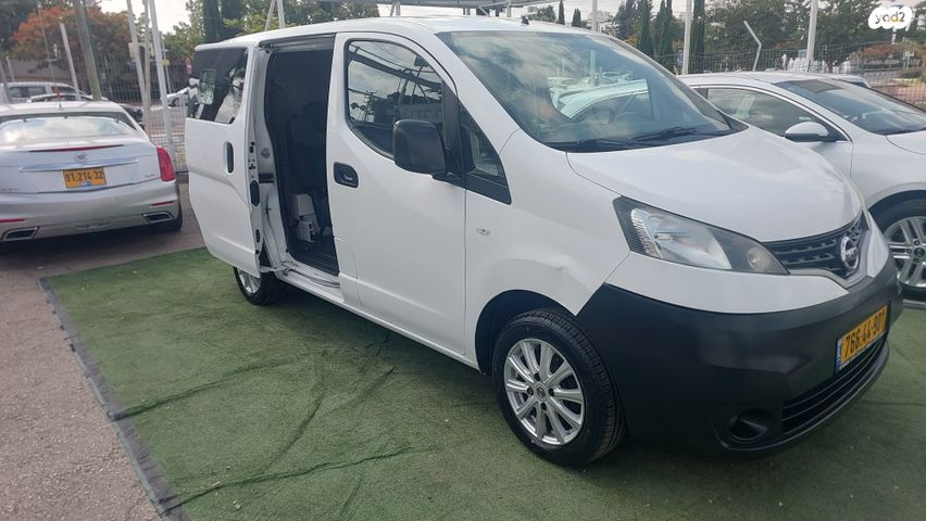 מודעת רכב ניסאן NV200