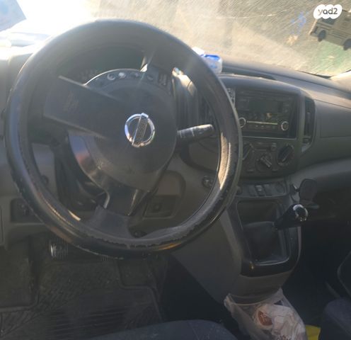 מודעת רכב ניסאן NV200