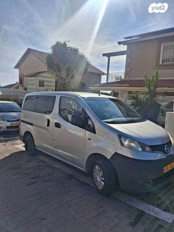 מודעת רכב ניסאן NV200